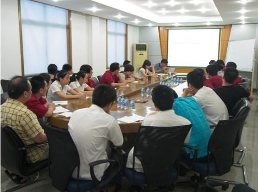 專家培訓(xùn)，加油成長